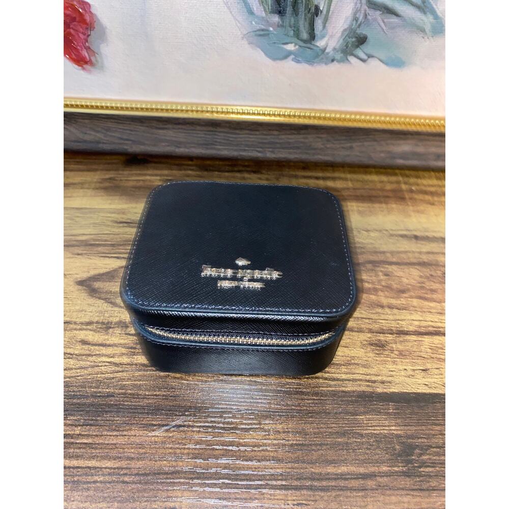 Kate Spade Staci Saffiano Leather Travel Jewelry Case Black K8066 NWT $139 - Picture 2 of 12